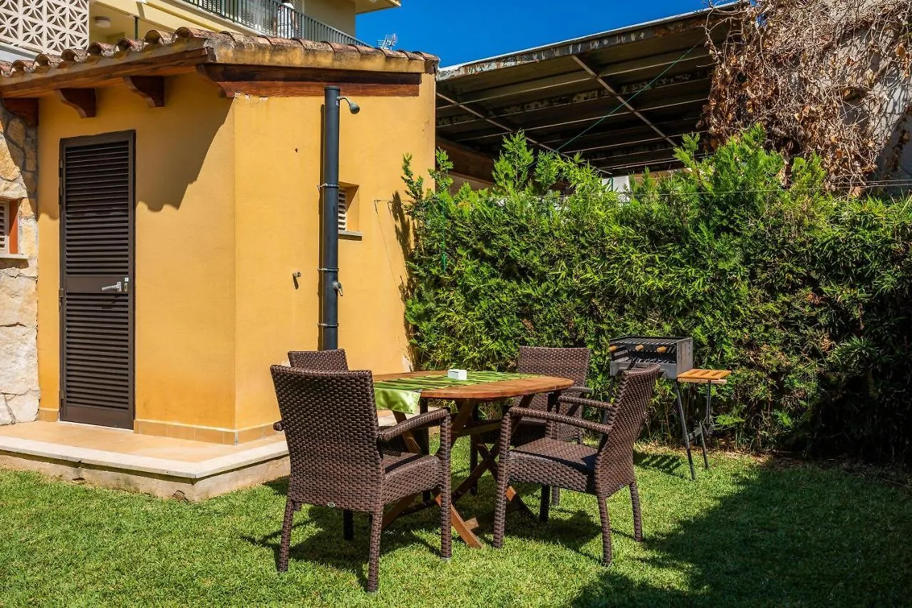 Villa Can Jaume contacts